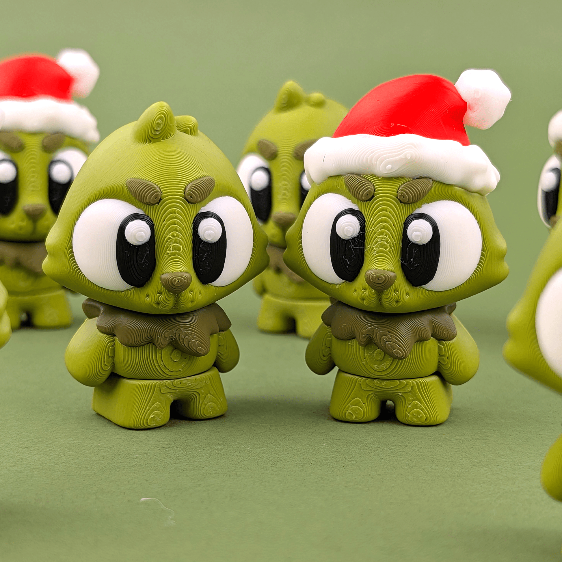 Grinchito Gruñón - MochiZoo