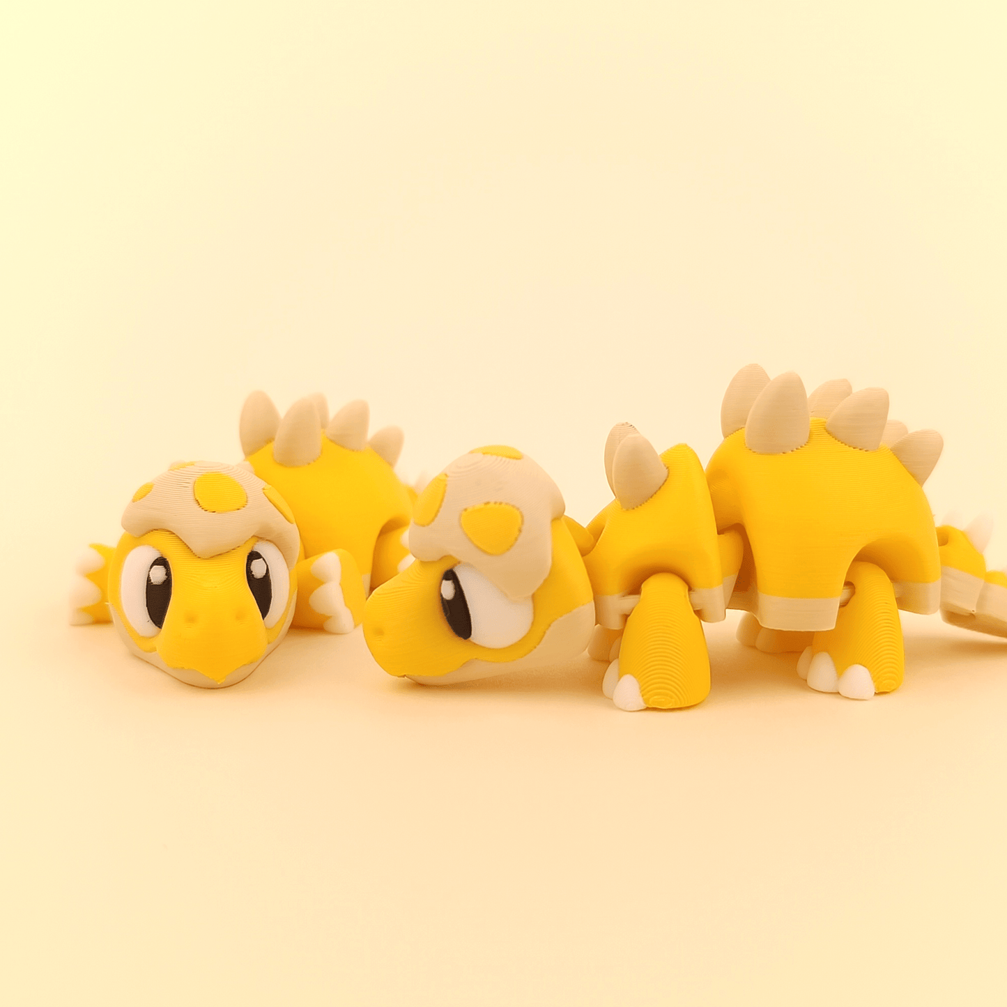 Koda - El Stegosaurus tranquilo - MochiZoo